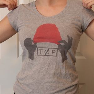 Twenty One Pilots Blurryface Beanie T-Shirt